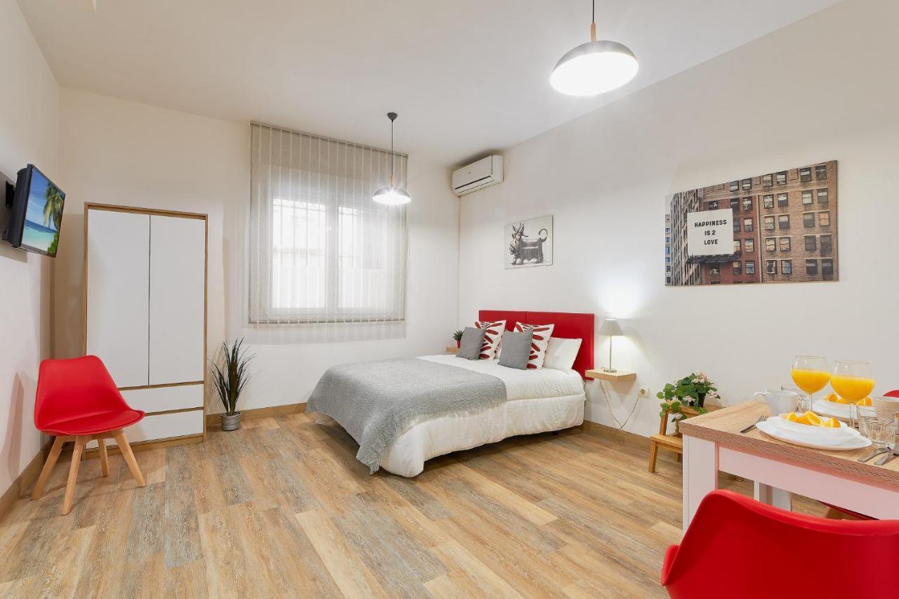 Appartamento Victoria Urbanite Málaga Esterno foto